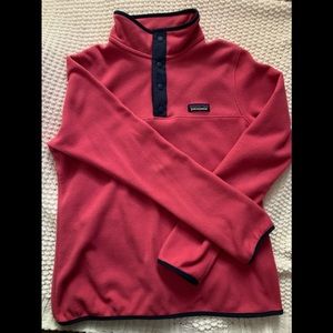 Patagonia light fleece pullover